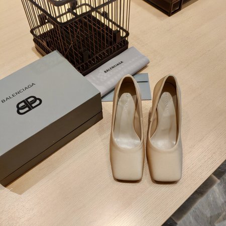 Balenciaga BB cowhide women s shoes with sheepskin lining high heel: 10cm