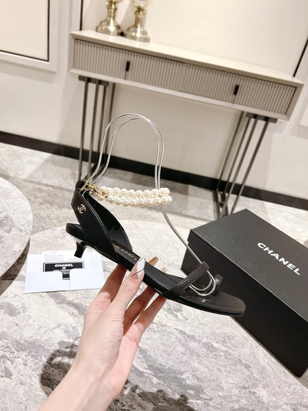 Chanel slippers