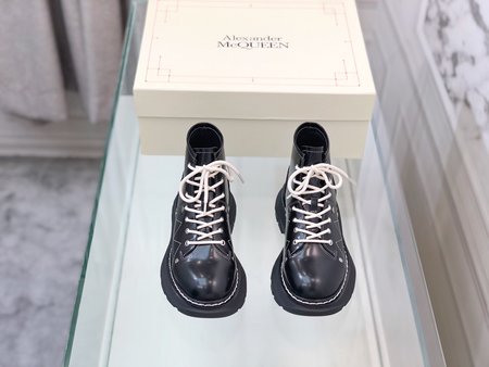 Alexander McQueen boots short boots