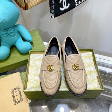 Gucci wool slippers