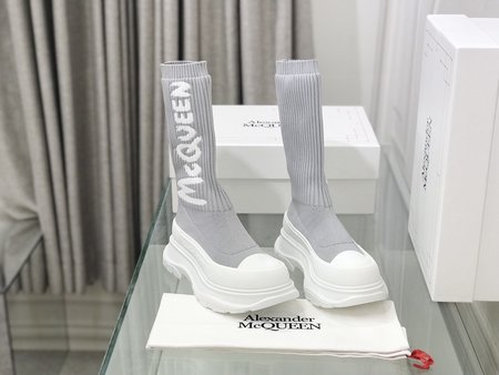 Alexander McQueen Tread Slick boots