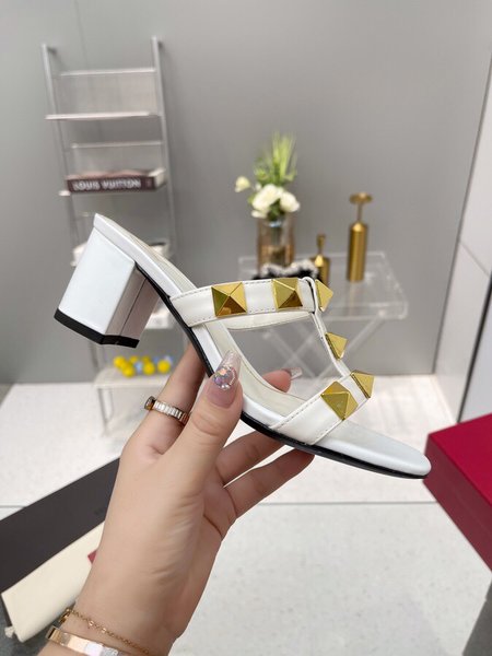 Valentino High heel