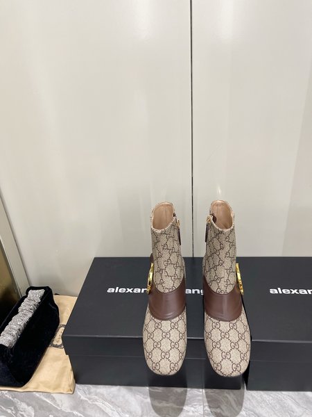 Gucci short boots