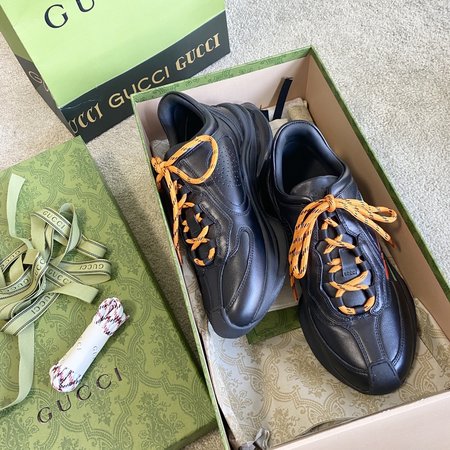 Gucci sports shoes