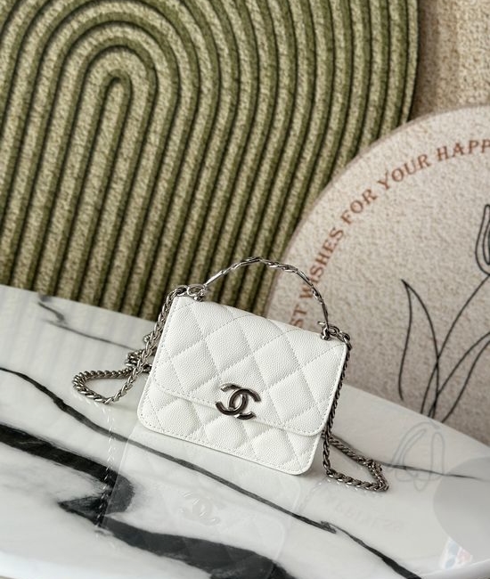 Chanel Enamel Handle Chain Clutch 66016