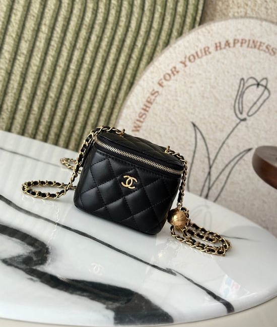 Chanel Vanity Case Lambskin Adjustable Chain Bag 66014
