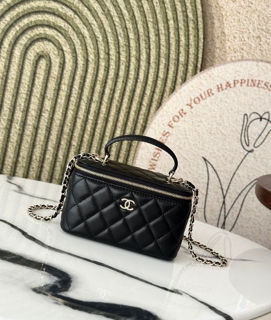 Chanel Chain Cosmetic Bag 66021