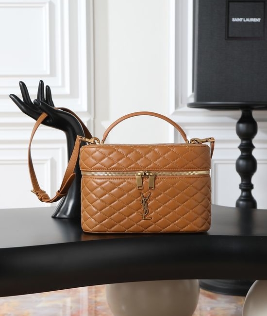 Yves Saint Laurent YSL GABY Quilted Lambskin Cosmetic Case 851572