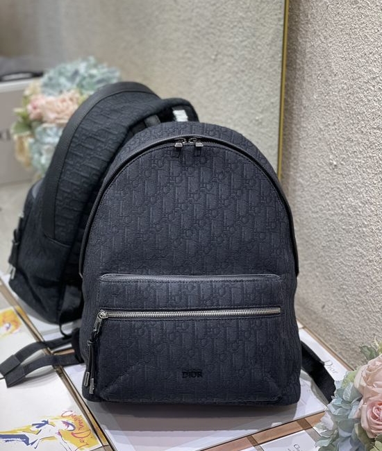 Christian Dior CD Oblique Large Backpack 088