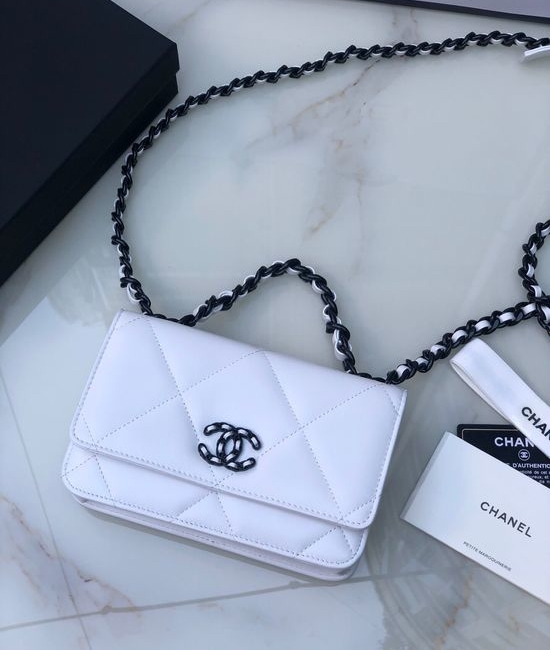 Chanel Classic Cowhide Flap Bag 0957