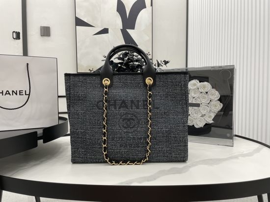 Chanel Beach Bag Large Capacity Canvas Tote 66941
