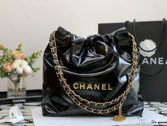 Chanel 22bag Calfskin Handbag 3260