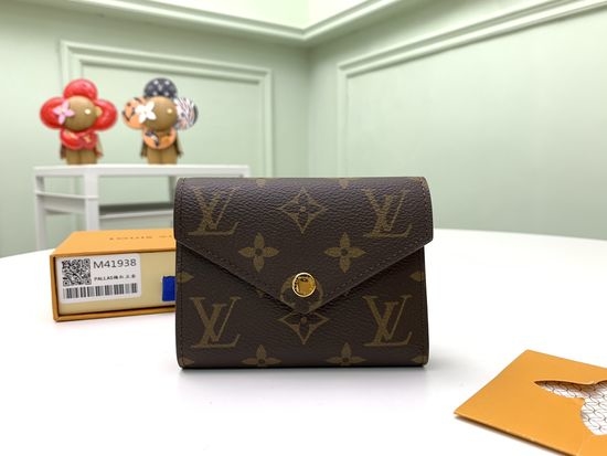 Louis Vuitton LV Victorine Compact Wallet M41938