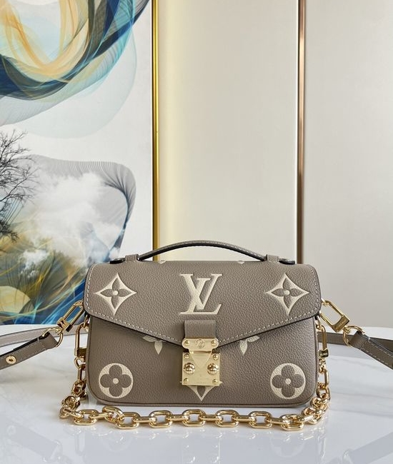 Louis Vuitton LV Pochette Metis Grey Leather Crossbody Bag M23081