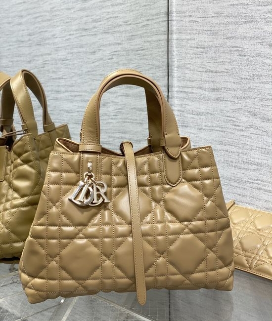 Christian Dior CD Toujours Quilted Leather Handbag 6231