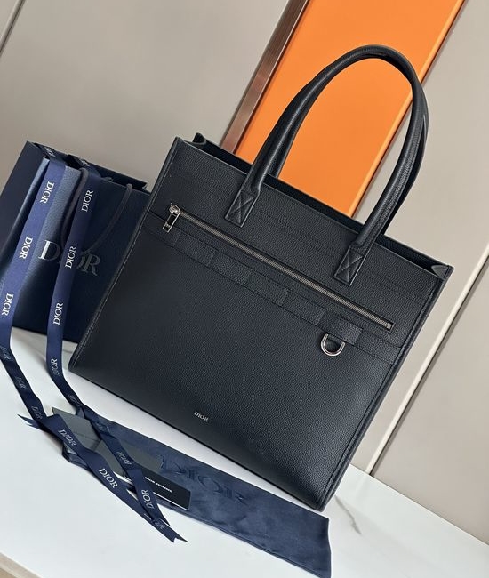 Christian Dior CD Safari Leather Handbag 93381