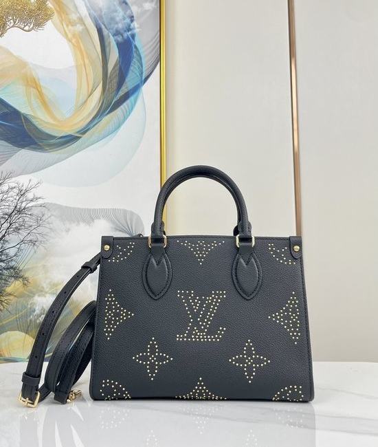 Louis Vuitton LV ONTHEGO Leather Shopping Tote M46733