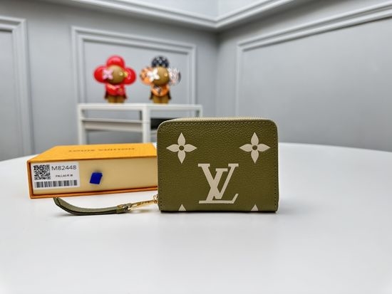 Louis Vuitton LV Zippy Coin Purse Monogram Leather M82448