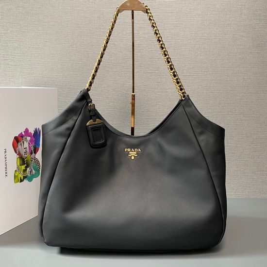 Prada Vintage Wander Leather Tote Bag 1BA638