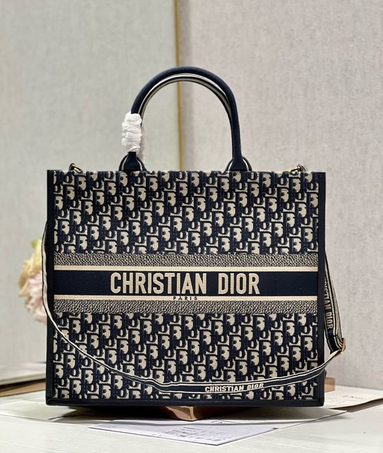 Christian Dior CD Book Tote Embroidered Shopping Bag 1286