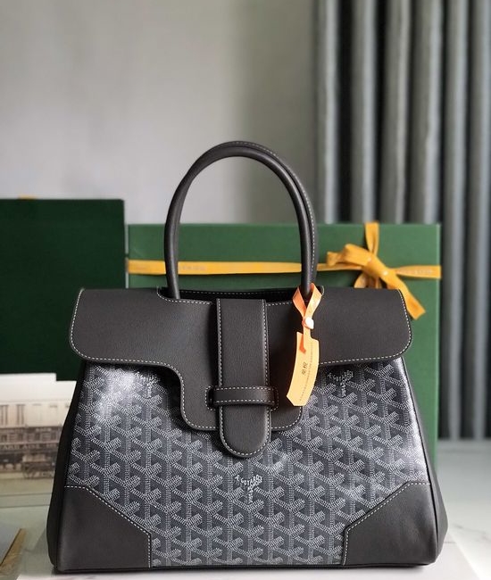 Goyard Saigon Tote Spacious Elegant Bag 020236