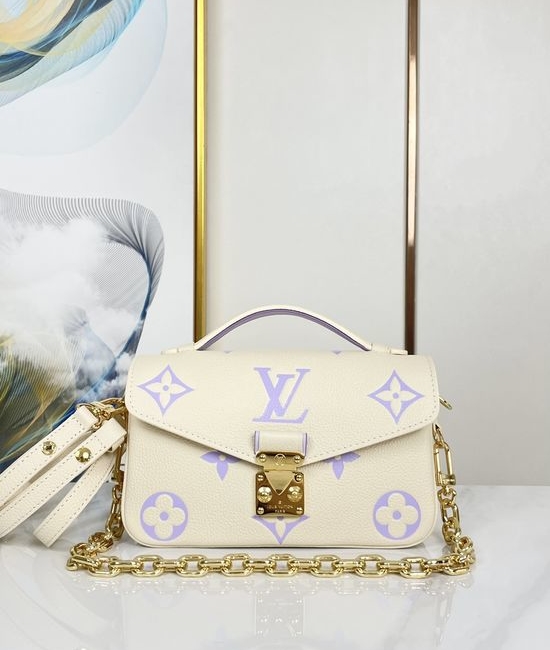 Louis Vuitton LV Pochette Metis Leather Crossbody Bag M23940