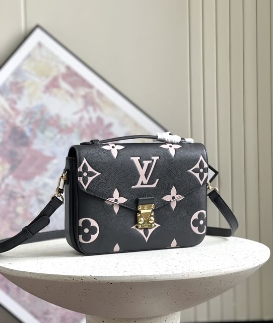 Louis Vuitton LV Pochette Metis Monogram Leather Handbag 14002
