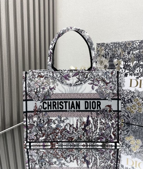 Christian Dior CD Embroidered Large Capacity Tote Bag