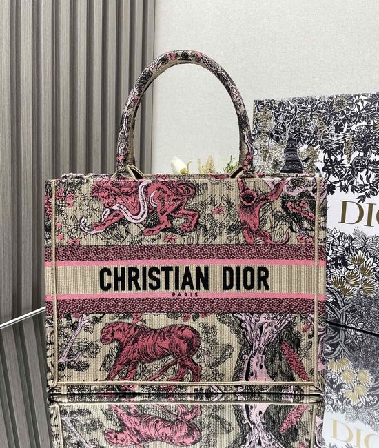 Christian Dior CD Shopping Bag Three-dimensional Embroidery 17891