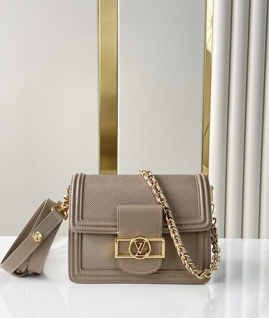 Louis Vuitton LV Dauphine Crossbody Bag M23559