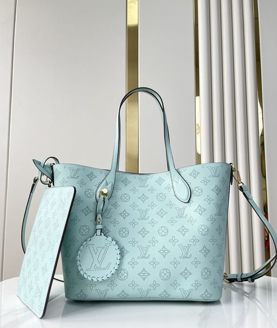 Louis Vuitton LV Blossom Medium Leather Tote Bag M24930