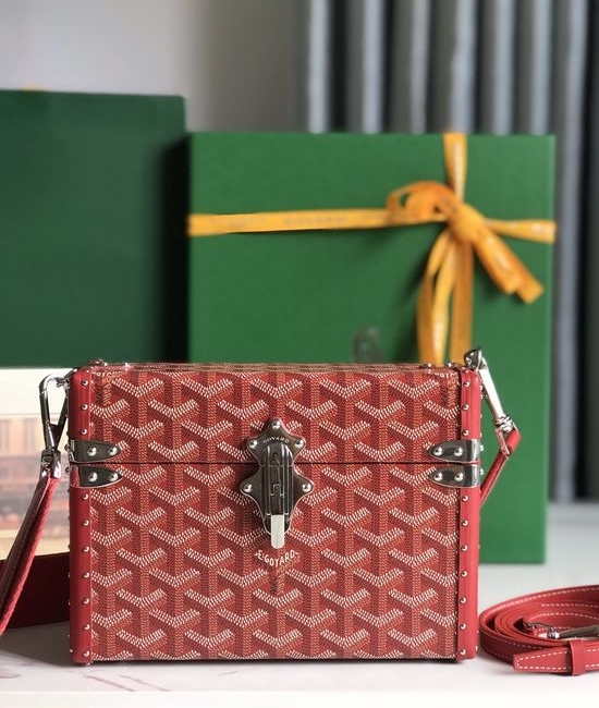 Goyard Cassette Box Shoulder Bag 2049