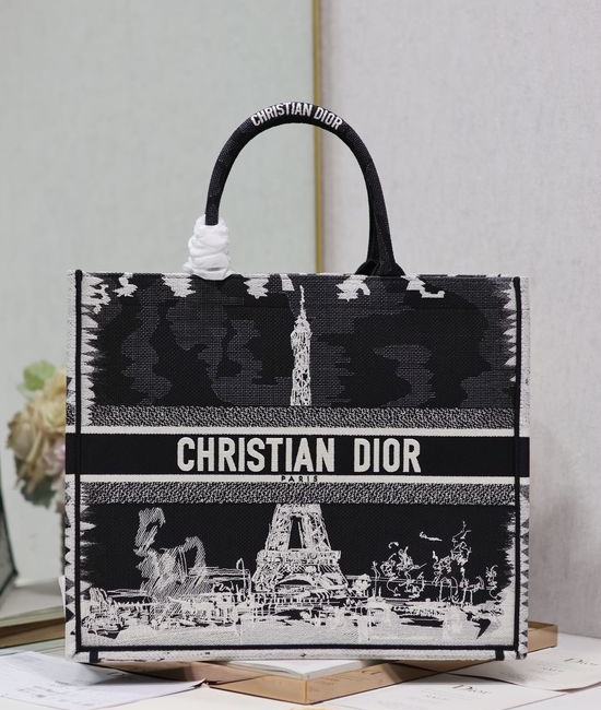 Christian Dior CD Book Tote Large Cream Handbag 1286