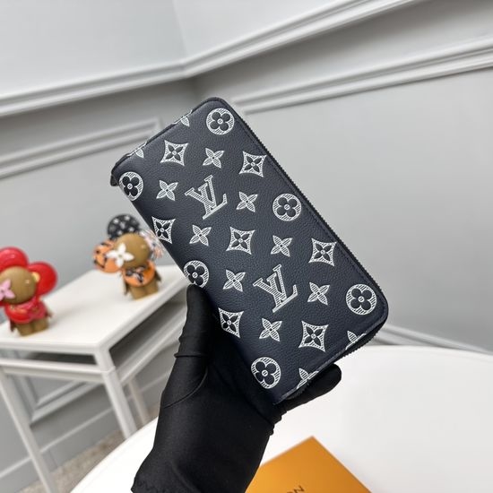 Louis Vuitton LV Monogram Shadow Zipper Wallet M83381