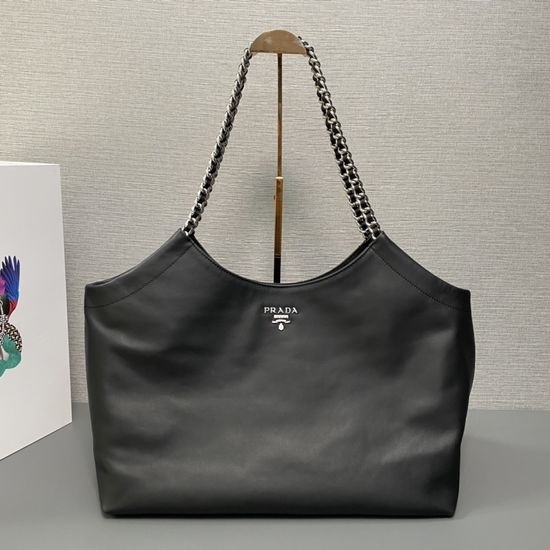 Prada Vintage Calfskin Tote Bag 1BA638