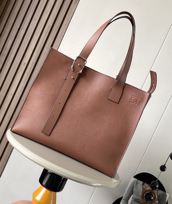 Loewe Buckle Horizontal Tote Handbag 9071