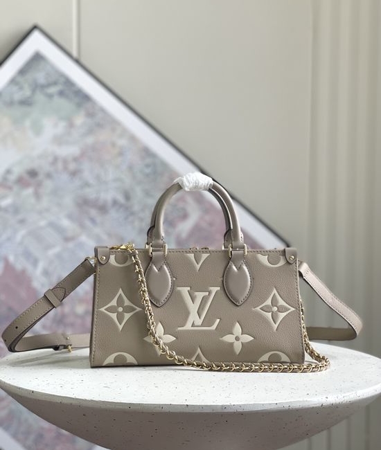 Louis Vuitton LV OnTheGo East West Monogram Empreinte Tote M23698