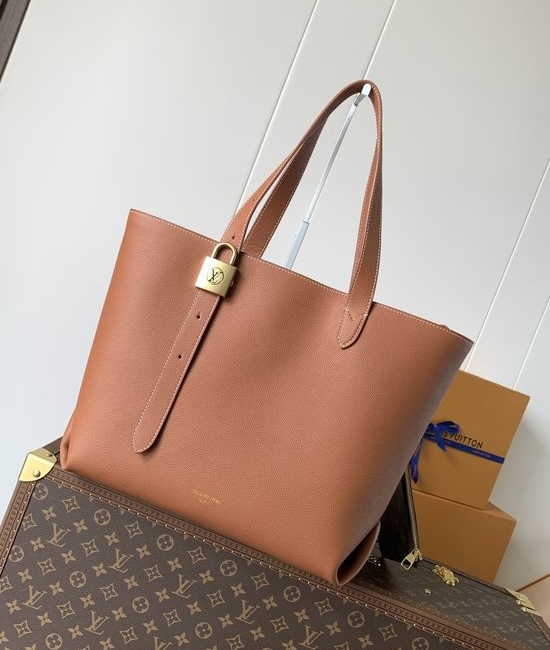 Louis Vuitton LV Low Key Cabas Medium Handbag M25343