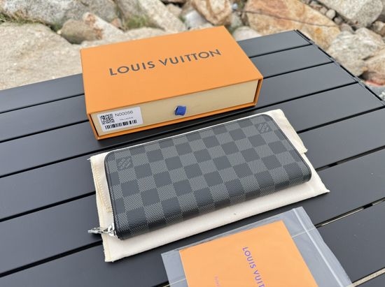 Louis Vuitton LV Zippee Wallet Horizontal Damier Graphite N00056