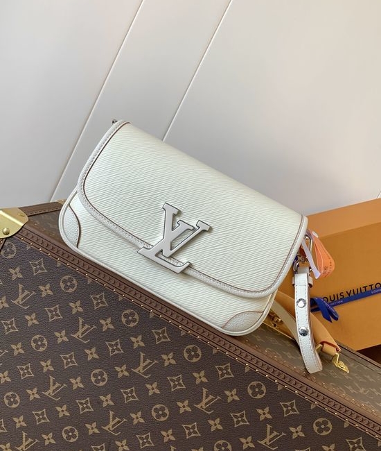 Louis Vuitton LV Buci Epi Leather Crossbody Handbag M59386