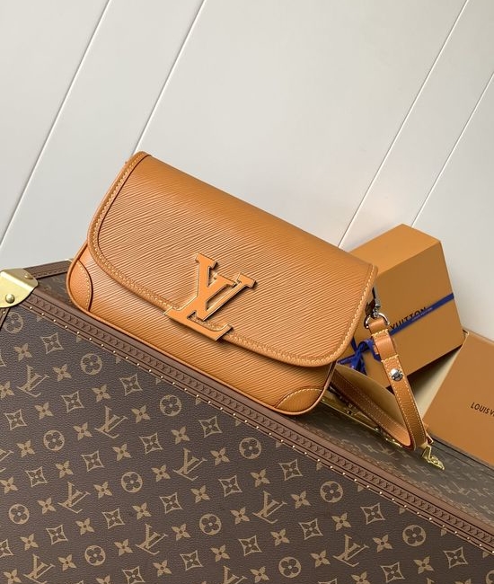 Louis Vuitton LV Buci Epi Leather Crossbody Handbag M59459
