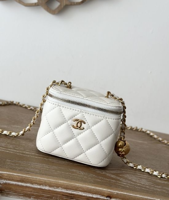 Chanel Mini Classic Chain Box Handbag 66014