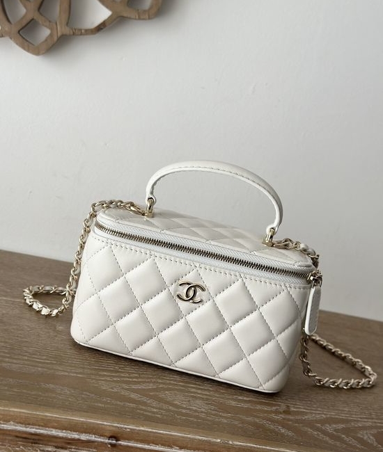 Chanel Large Chain Cosmetic Case With Handle 17071