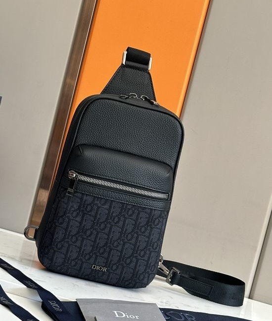 Christian Dior CD Rider 2.0 Waist Bag 93915