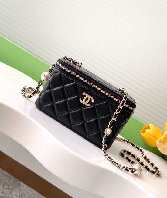 Chanel Cosmetic Bag Pearl Chain Lambskin AP4385
