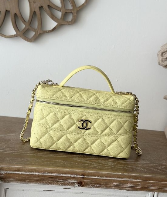 Chanel 25C Lunch Box Bag Grain Cowhide 66002