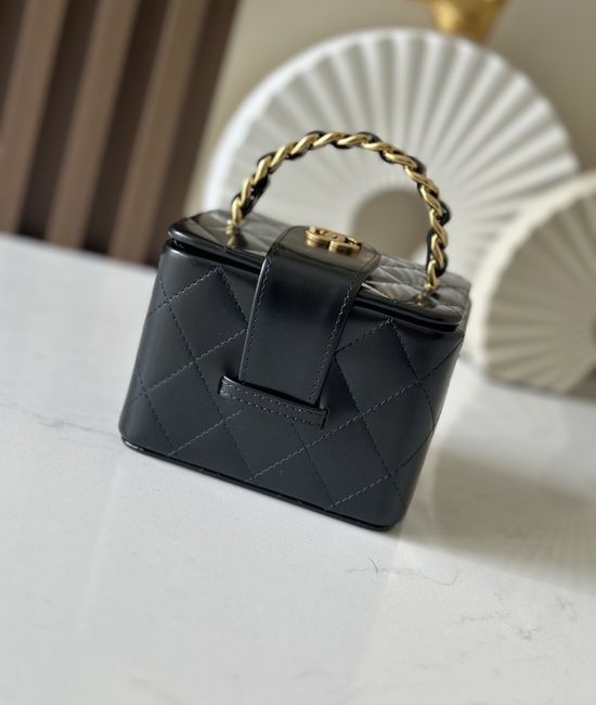 Chanel Vintage Pearl Green Cosmetic Bag 2227