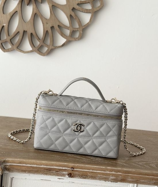 Chanel 25C Lunch Box Bag Grain Cowhide 66002