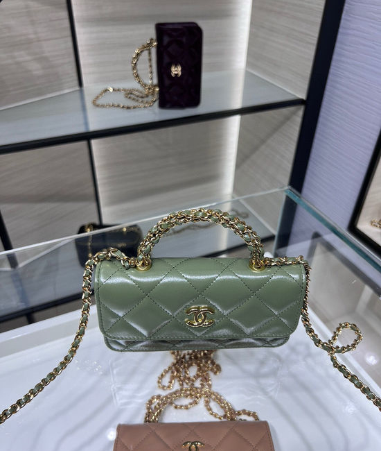 Chanel Patent Leather Chain Phone Bag AP4167Y