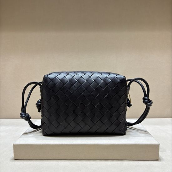 Bottega Veneta BV Woven Small Square Leather Bag 3001S